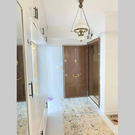 Gorgeous 2 Bedroom For Your Comfy Lejlighed *